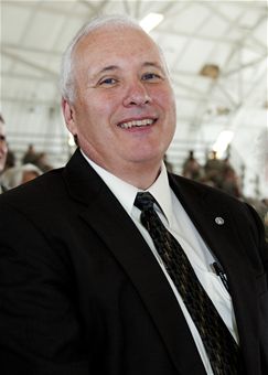 Dr. Bruce Simpson